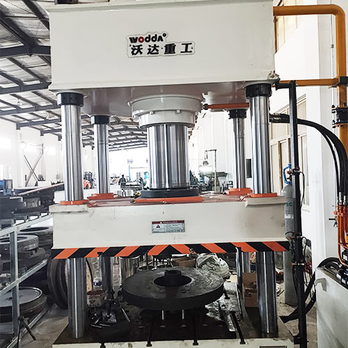 200噸不銹鋼鍋拉伸液壓機(jī)